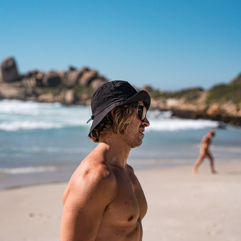 HAMI Bucket Hat (black)